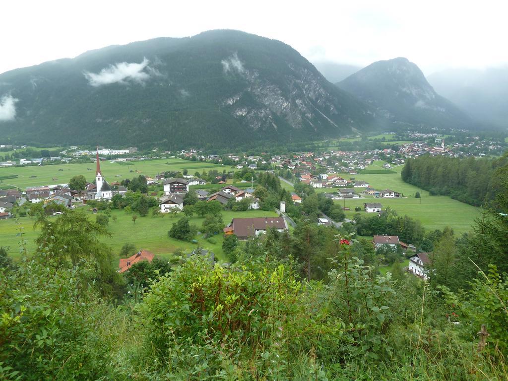 Hotel Gastehaus Frischhut Nassereith Esterno foto